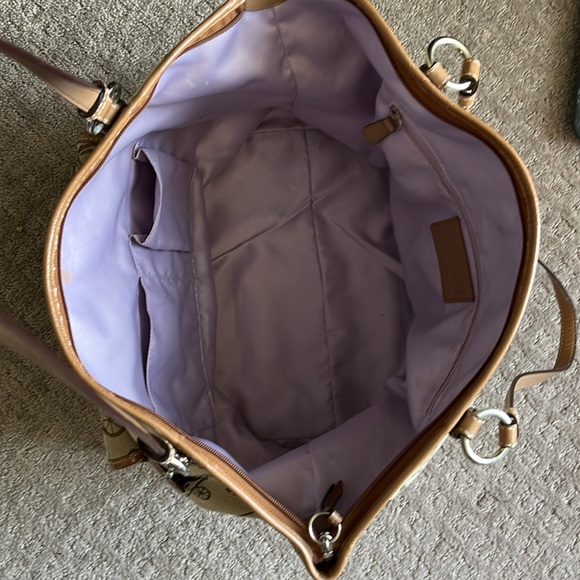 Coach Large Tote Bag - No. A1077-F14856 - Picture 4 of 8